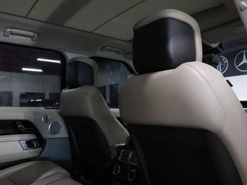 Used 2019 Land Rover Range Rover HSE AWD/4WD image 28