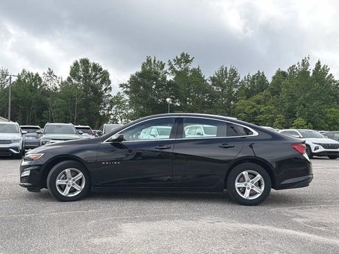 Used 2025 Chevrolet Malibu LT FWD image 11
