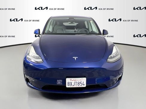 Used 2021 Tesla Model Y Long Range AWD/4WD image 2