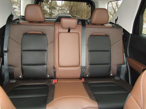 Used 2025 Ford Bronco Sport Outer Banks w/ Outer Banks Tech Package+ image 24