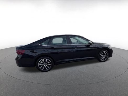 Used 2025 Volkswagen Jetta SE image 15