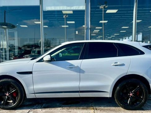 Used 2017 Jaguar F-PACE S image 36