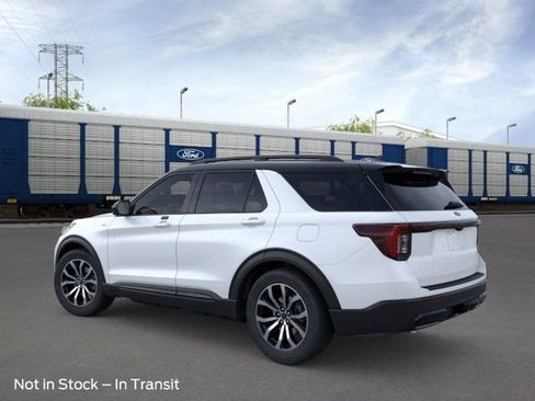 New 2026 Ford Explorer ST-Line RWD image 4