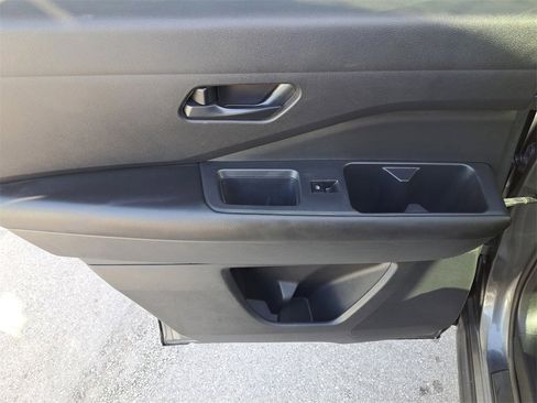 Certified 2023 Nissan Pathfinder SV w/ SV Premium Package image 13