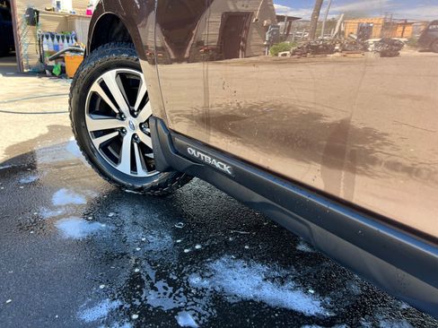 Used 2019 Subaru Outback 2.5i Limited w/ Popular Package #2 AWD/4WD image 32