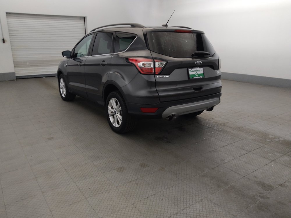 Used 2017 Ford Escape SE w/ Equipment Group 201A AWD/4WD image 5