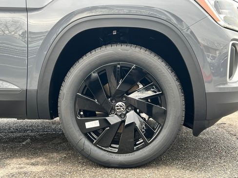 New 2026 Volkswagen Atlas SE image 7