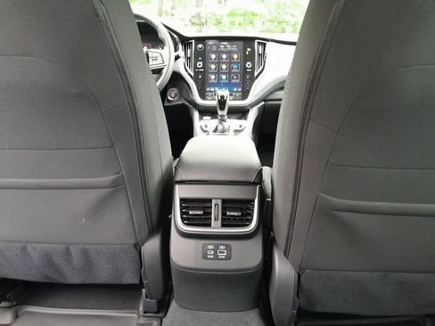 Certified 2025 Subaru Legacy Premium AWD/4WD image 32