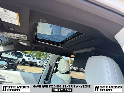 Used 2026 Toyota Sienna XSE AWD/4WD image 15
