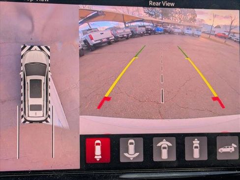 Used 2022 Chrysler Pacifica Limited image 15