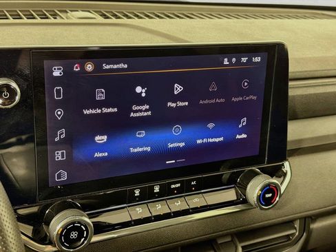 Used 2024 Chevrolet Colorado W/T w/ WT Convenience Package II RWD image 15