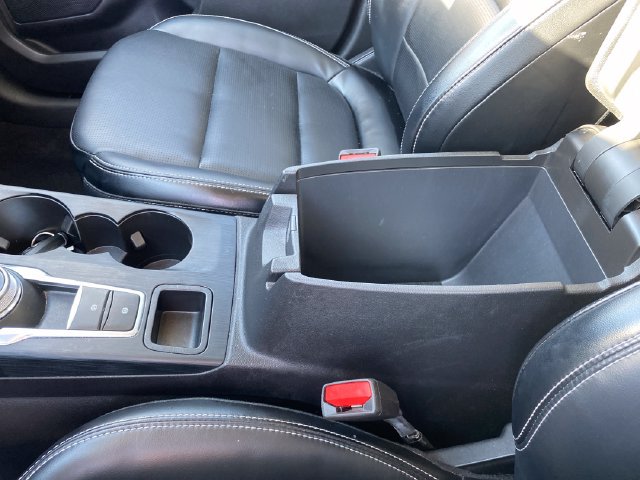 Used 2024 Ford Escape Platinum AWD/4WD image 15
