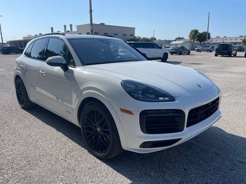 Used 2022 Porsche Cayenne GTS AWD/4WD image 1