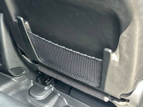 Used 2021 Jeep Grand Cherokee Limited AWD/4WD image 40