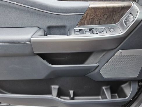 New 2026 Ford F250 Lariat image 33