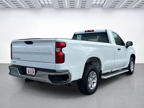 Used 2025 Chevrolet Silverado 1500 W/T RWD image 4