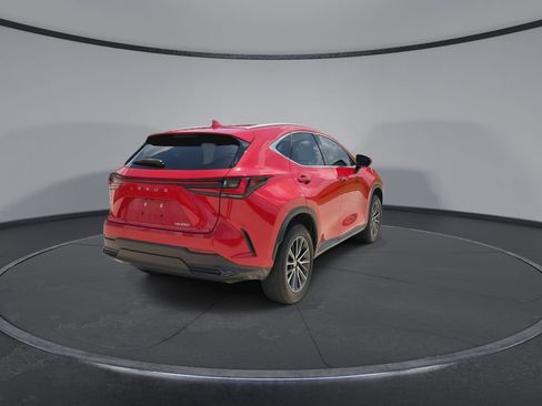 Certified 2024 Lexus NX 250 FWD image 8