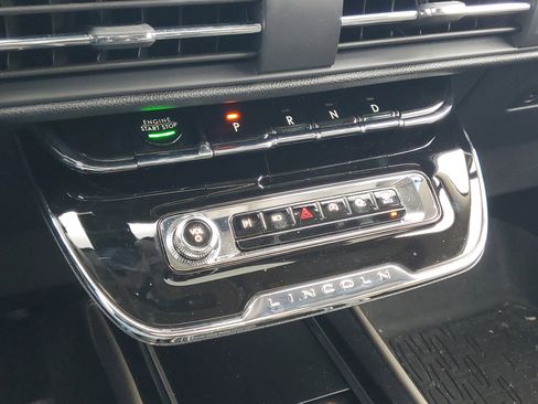 New 2025 Lincoln Corsair Reserve w/ Equipment Group 202A image 22