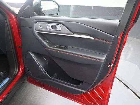 New 2026 Ford Explorer ST-Line RWD image 18