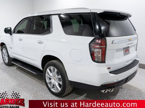 Used 2023 Chevrolet Tahoe Premier image 3