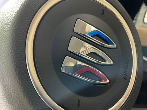 Used 2024 Buick Envision Preferred image 50