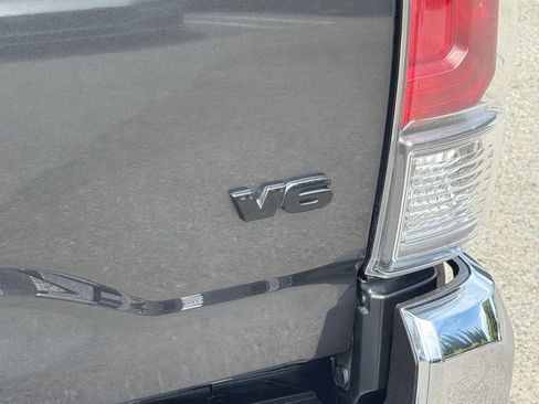 Used 2023 Toyota Tacoma TRD Off-Road AWD/4WD image 25