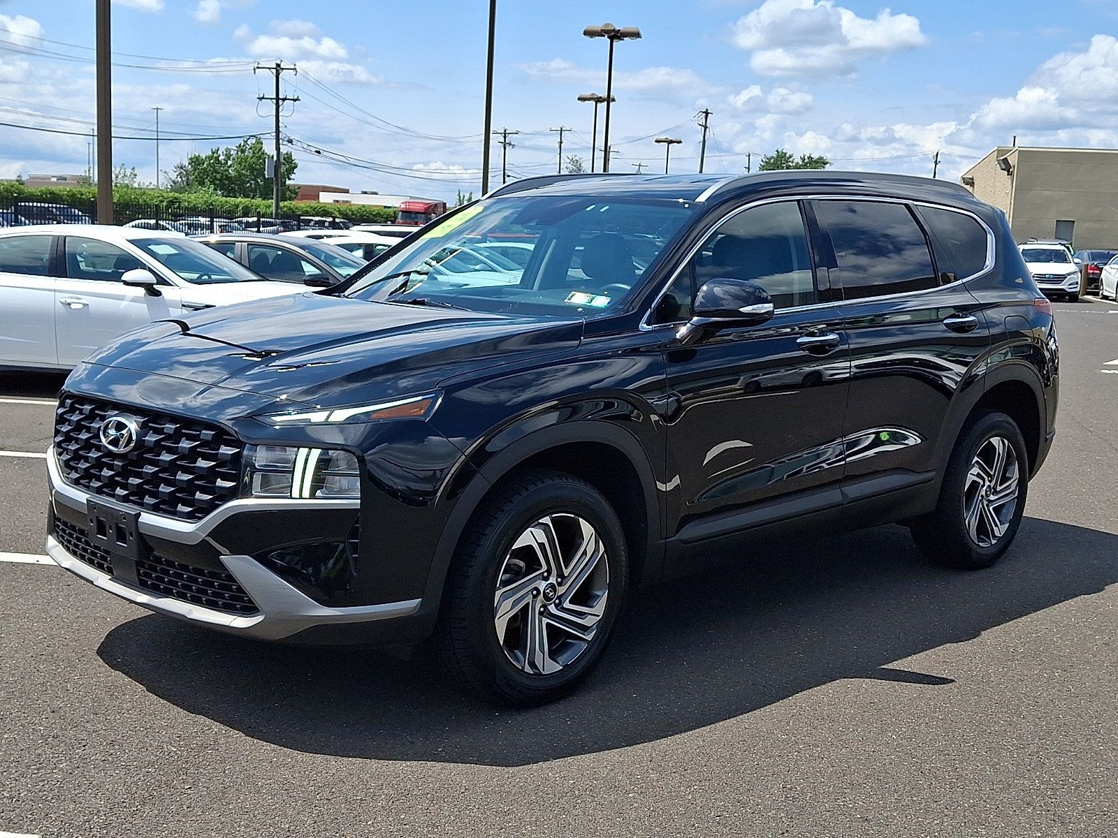 Certified 2023 Hyundai Santa Fe SEL AWD/4WD image 3