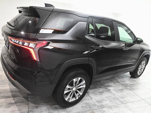 Used 2026 Chevrolet Equinox LT image 6