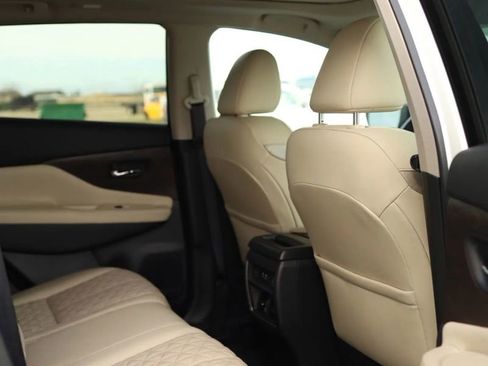 Used 2024 Nissan Murano Platinum w/ Cargo Package FWD image 44