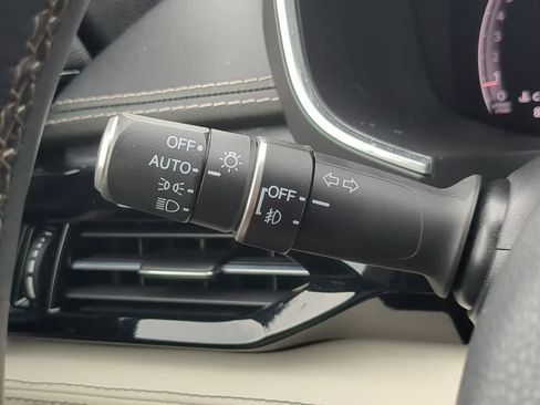 Used 2025 Acura MDX Type S AWD/4WD image 29