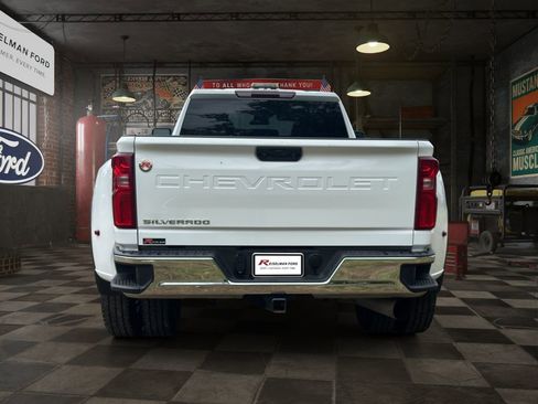 Used 2024 Chevrolet Silverado 3500 W/T w/ WT Convenience Package AWD/4WD image 5