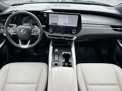 Used 2024 Lexus RX 350 Premium w/ Convenience Package FWD image 15