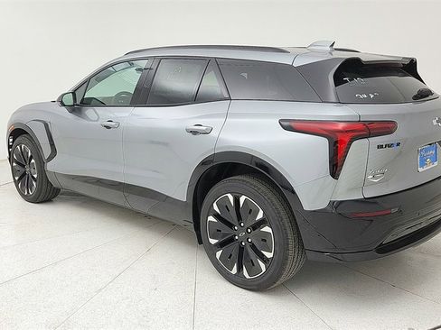 New 2025 Chevrolet Blazer EV RS image 4