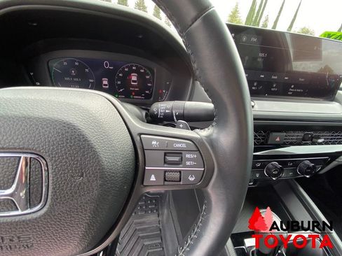 Used 2023 Honda Accord Sport image 38