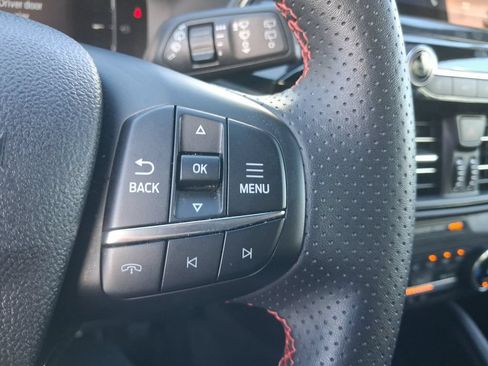 Used 2025 Ford Escape ST-Line FWD image 12