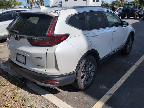Used 2020 Honda CR-V Touring image 2