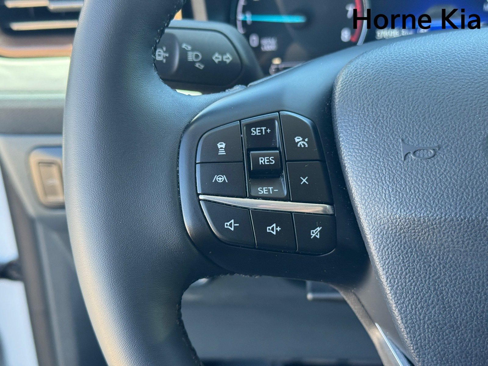 Used 2024 Ford Maverick Lariat w/ 4K Tow Package AWD/4WD image 29