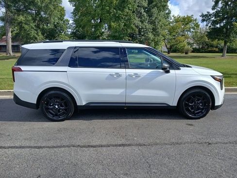 New 2026 Kia Carnival SX Prestige image 10