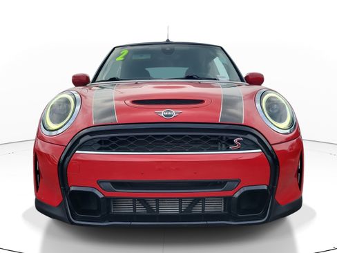 Used 2022 MINI Cooper S FWD image 2