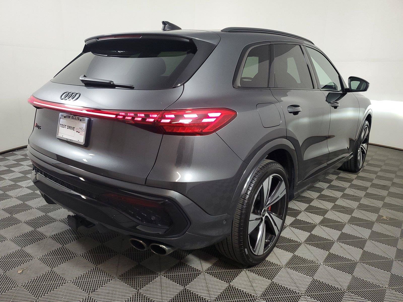 Used 2025 Audi SQ5 Premium Plus w/ Premium Plus Package AWD/4WD image 7