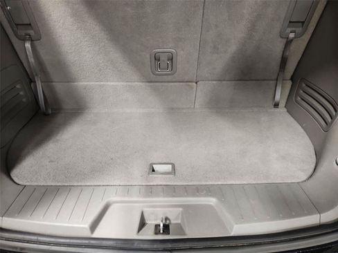 Used 2017 Chevrolet Traverse LT FWD image 22