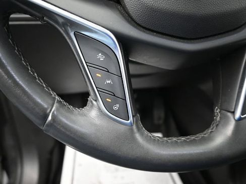 Used 2017 Cadillac XT5 Luxury w/ Driver Awareness Package image 15