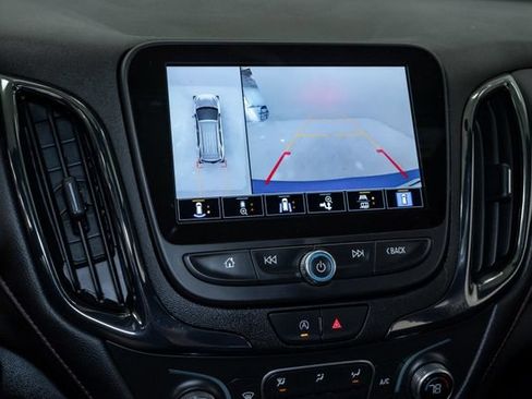 Used 2024 Chevrolet Equinox RS FWD image 16