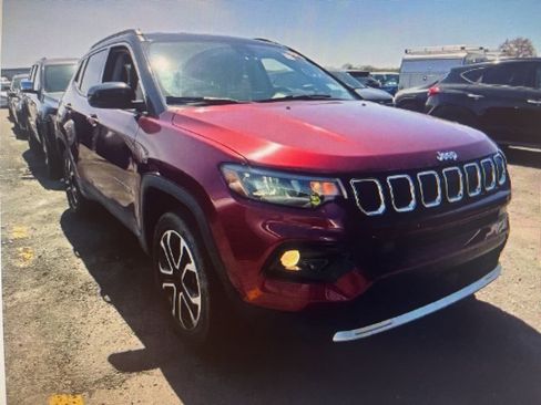 Used 2022 Jeep Compass Limited AWD/4WD image 2
