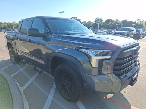 Used 2023 Toyota Tundra SR5 image 8