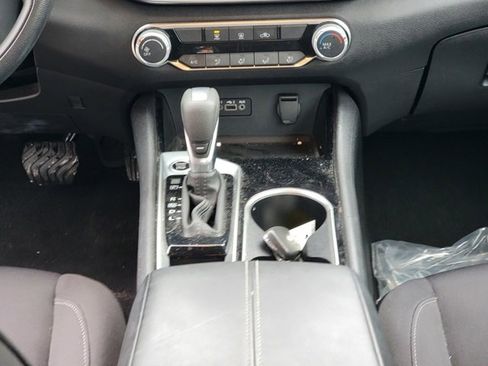 Used 2024 Nissan Altima 2.5 SV image 23