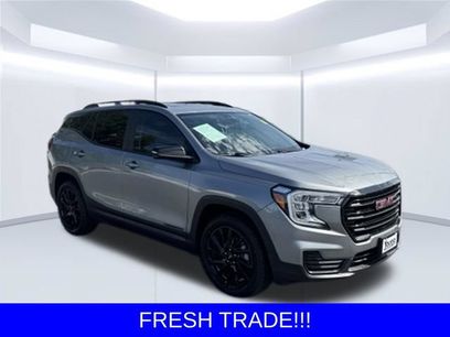 Used 2023 GMC Terrain SLE w/ Driver Convenience Package