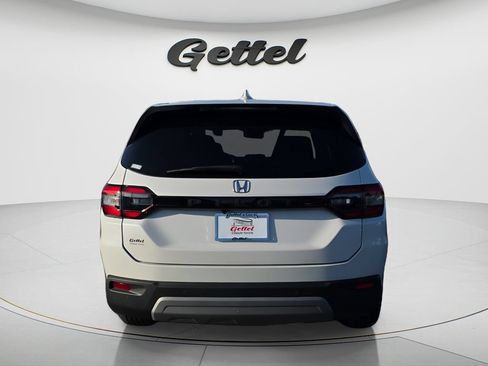Used 2023 Honda Pilot EX-L image 6