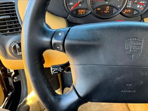 Used 1999 Porsche Boxster image 21