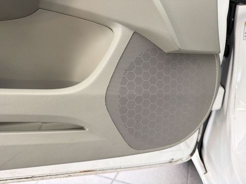 Used 2012 Honda Civic LX image 21